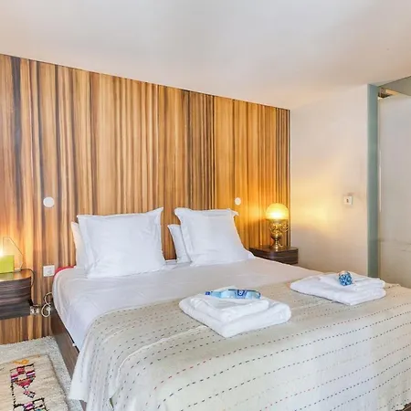 Loft D'exception Avec Verrieres Proche Marais Apartment *